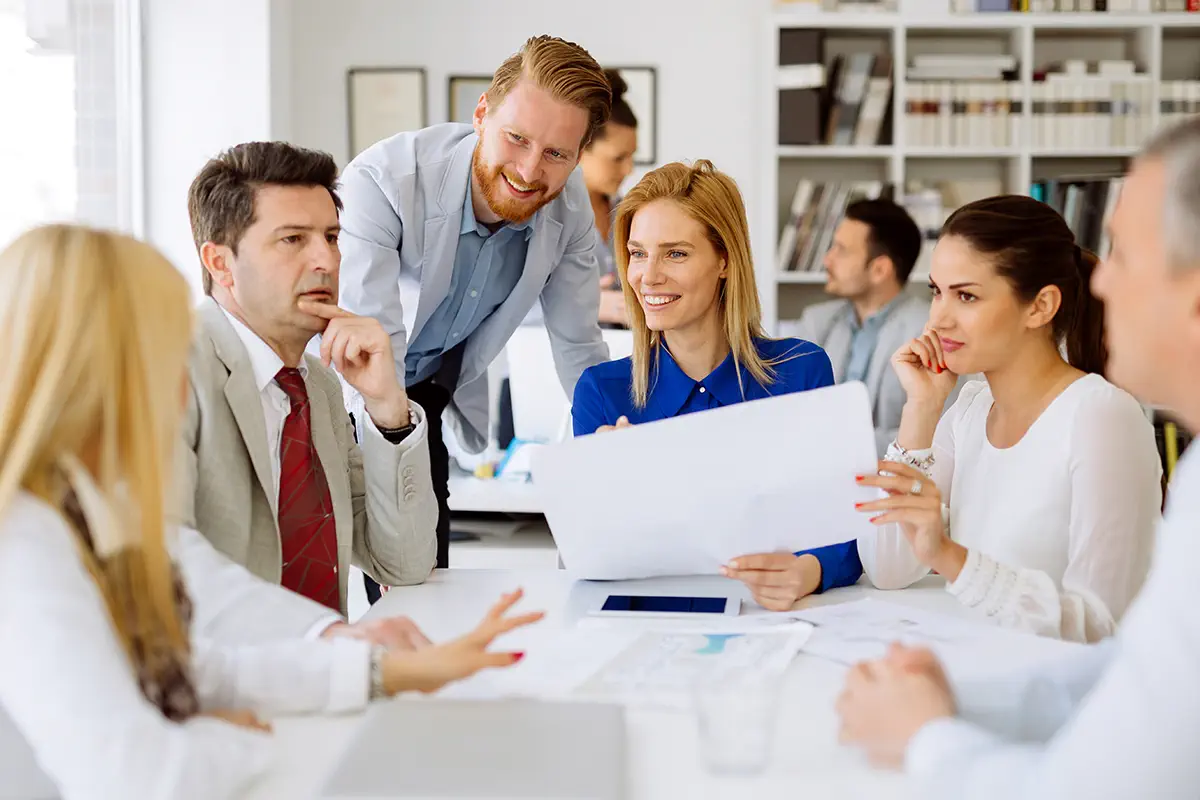 B2B-Lösungen: Vom Produkt- zum Lösungsanbieter B2B-Lösungen: Vom Produkt- zum Lösungsanbieter