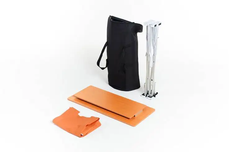 Werbetechnik – Die Einzelteile einer Textil Messetheke