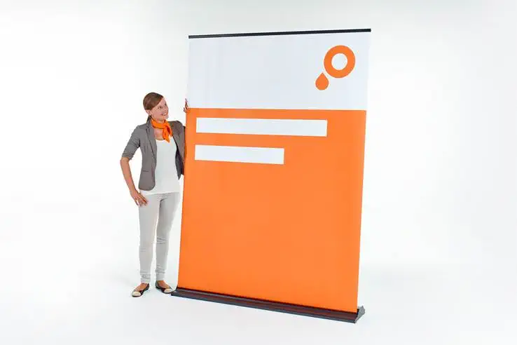 Werbetechnik – XXL Rollup Präsentation