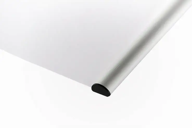 Werbetechnik – Stoffbanner mit Fahnenstoff und Klemmleiste